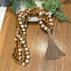 Colar de Mesa Decorativo Premium