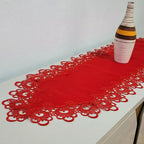 Caminho de Mesa Bordado Guipir em Tecido Organza